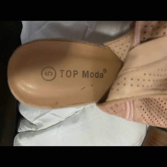 Bootie heels - Picture 3 of 4